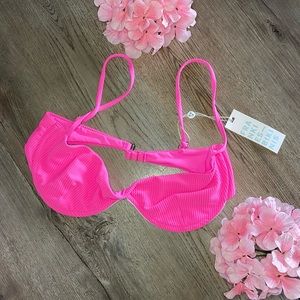 Frankies Bikinis, Size Medium, Hot Pink
